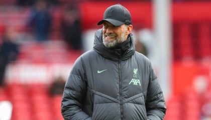 九游-克洛普：如此阵容11天赢4场，太不可思议了